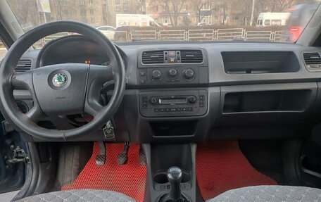 Skoda Roomster, 2008 год, 299 999 рублей, 3 фотография
