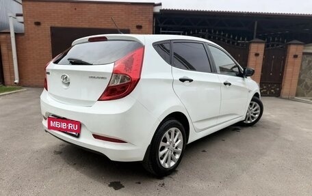 Hyundai Solaris II рестайлинг, 2015 год, 775 000 рублей, 6 фотография