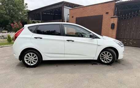 Hyundai Solaris II рестайлинг, 2015 год, 775 000 рублей, 7 фотография