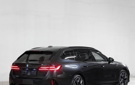 BMW 5 серия, 2025 год, 12 175 000 рублей, 10 фотография