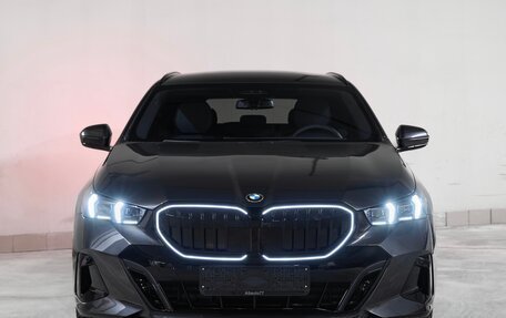 BMW 5 серия, 2025 год, 12 175 000 рублей, 31 фотография