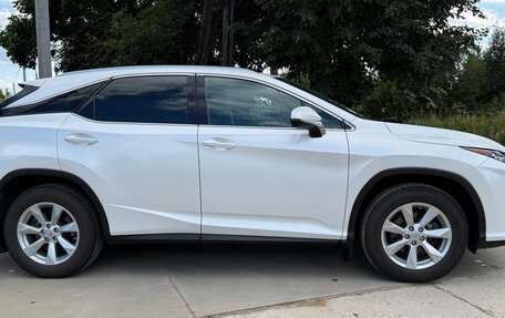 Lexus RX IV рестайлинг, 2017 год, 3 650 000 рублей, 2 фотография