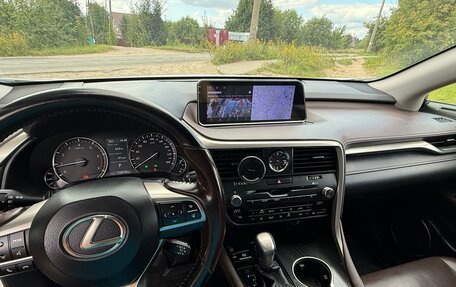 Lexus RX IV рестайлинг, 2017 год, 3 650 000 рублей, 12 фотография