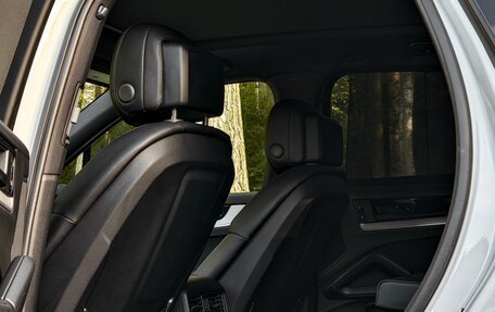 Porsche Cayenne III, 2024 год, 11 880 000 рублей, 20 фотография