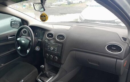 Ford Focus II рестайлинг, 2005 год, 200 000 рублей, 5 фотография