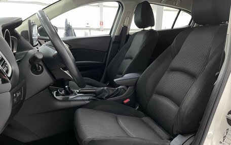 Mazda 3, 2014 год, 1 330 000 рублей, 18 фотография
