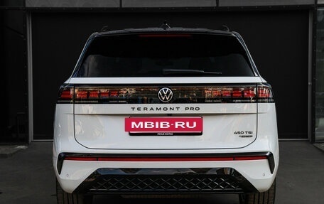 Volkswagen Teramont, 2025 год, 5 500 000 рублей, 6 фотография