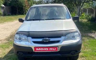 Chevrolet Niva I рестайлинг, 2011 год, 600 000 рублей, 1 фотография