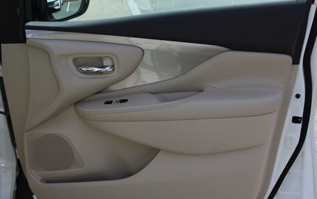 Nissan Murano, 2018 год, 2 600 000 рублей, 12 фотография