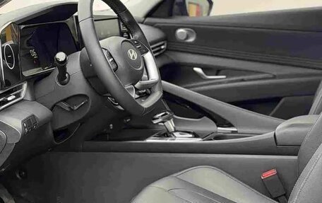 Hyundai Elantra, 2023 год, 1 354 800 рублей, 11 фотография