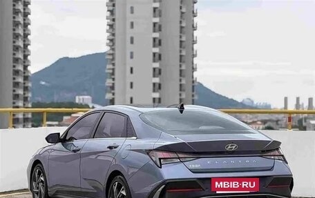 Hyundai Elantra, 2023 год, 1 354 800 рублей, 4 фотография