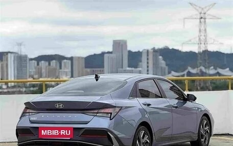 Hyundai Elantra, 2023 год, 1 354 800 рублей, 6 фотография