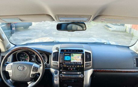 Toyota Land Cruiser 200, 2012 год, 3 399 000 рублей, 18 фотография