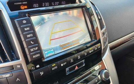 Toyota Land Cruiser 200, 2012 год, 3 399 000 рублей, 21 фотография
