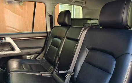 Toyota Land Cruiser 200, 2012 год, 3 399 000 рублей, 36 фотография