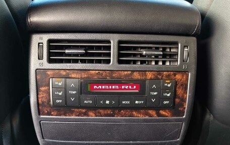 Toyota Land Cruiser 200, 2012 год, 3 399 000 рублей, 38 фотография