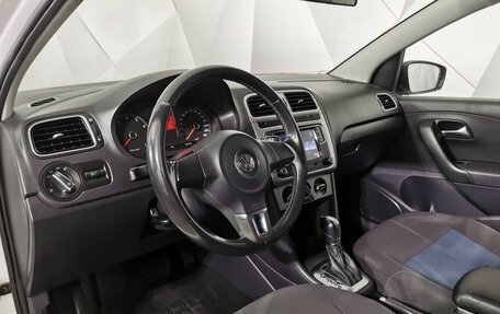 Volkswagen Polo VI (EU Market), 2013 год, 595 150 рублей, 17 фотография