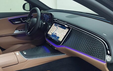 Mercedes-Benz E-Класс, 2023 год, 6 432 000 рублей, 10 фотография