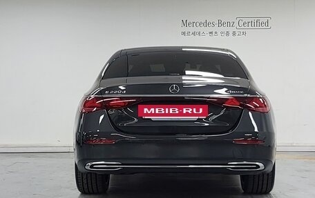 Mercedes-Benz E-Класс, 2023 год, 6 432 000 рублей, 3 фотография