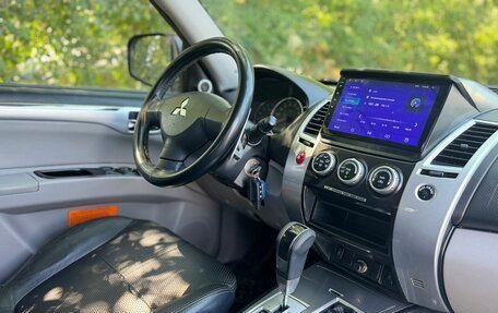Mitsubishi Pajero Sport II рестайлинг, 2012 год, 1 595 000 рублей, 20 фотография