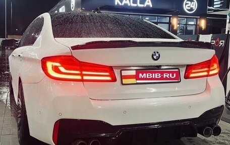 BMW 5 серия, 2017 год, 2 000 000 рублей, 1 фотография