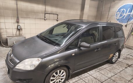 Opel Zafira B, 2008 год, 359 000 рублей, 3 фотография