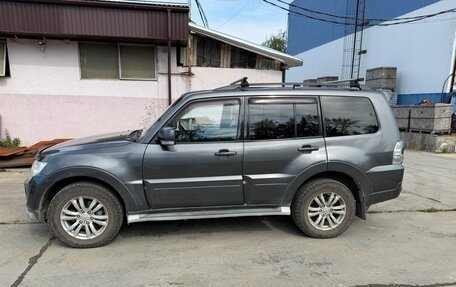 Mitsubishi Pajero IV, 2013 год, 2 400 000 рублей, 4 фотография