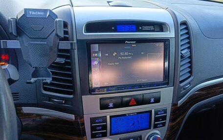 Hyundai Santa Fe III рестайлинг, 2010 год, 1 650 000 рублей, 17 фотография