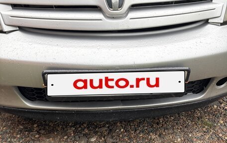 Toyota Ist II, 2002 год, 420 000 рублей, 4 фотография