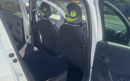 Renault Sandero II рестайлинг, 2021 год, 1 500 000 рублей, 16 фотография