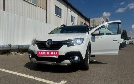 Renault Sandero II рестайлинг, 2021 год, 1 500 000 рублей, 8 фотография
