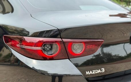 Mazda 3, 2022 год, 1 800 000 рублей, 9 фотография