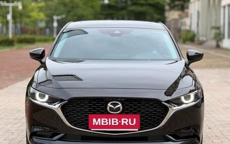 Mazda 3, 2022 год, 1 800 000 рублей, 2 фотография