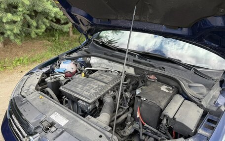 Volkswagen Jetta VI, 2016 год, 1 650 000 рублей, 12 фотография