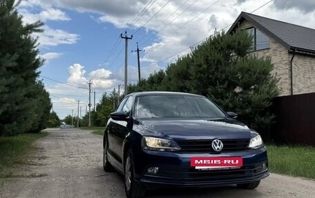 Volkswagen Jetta VI, 2016 год, 1 650 000 рублей, 2 фотография