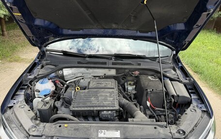 Volkswagen Jetta VI, 2016 год, 1 650 000 рублей, 20 фотография