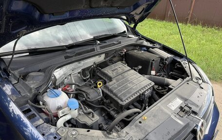 Volkswagen Jetta VI, 2016 год, 1 650 000 рублей, 18 фотография