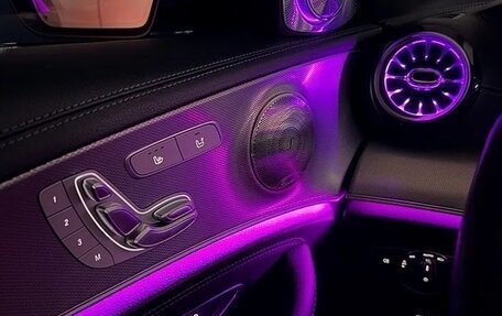 Mercedes-Benz E-Класс, 2019 год, 2 400 000 рублей, 9 фотография