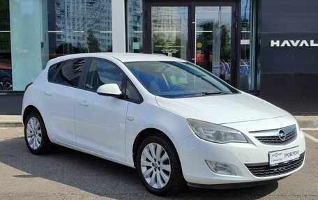 Opel Astra J, 2012 год, 599 000 рублей, 3 фотография