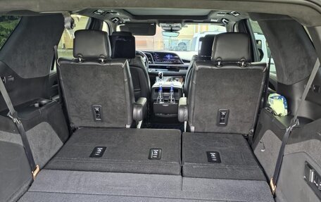 Cadillac Escalade V, 2022 год, 10 500 000 рублей, 15 фотография