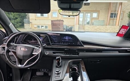 Cadillac Escalade V, 2022 год, 10 500 000 рублей, 12 фотография