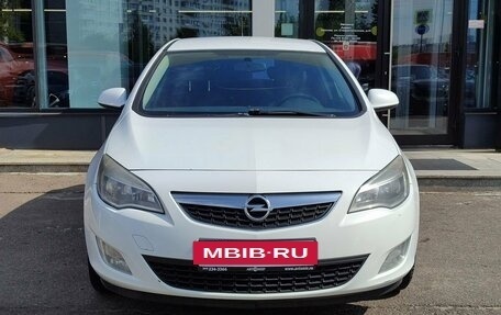 Opel Astra J, 2012 год, 599 000 рублей, 2 фотография
