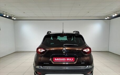 Renault Kaptur I рестайлинг, 2018 год, 1 690 000 рублей, 8 фотография