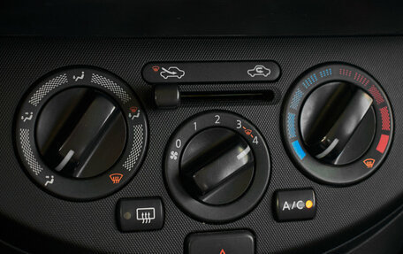 Nissan Note II рестайлинг, 2011 год, 800 000 рублей, 15 фотография