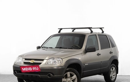Chevrolet Niva I рестайлинг, 2016 год, 899 000 рублей, 4 фотография
