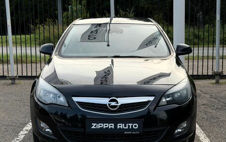 Opel Astra J, 2010 год, 729 000 рублей, 2 фотография