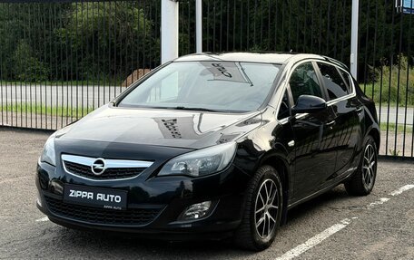 Opel Astra J, 2010 год, 729 000 рублей, 3 фотография