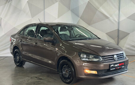 Volkswagen Polo VI (EU Market), 2017 год, 1 030 000 рублей, 3 фотография
