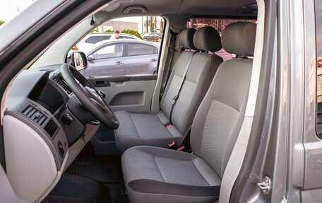 Volkswagen Caravelle T5, 2013 год, 1 955 000 рублей, 11 фотография