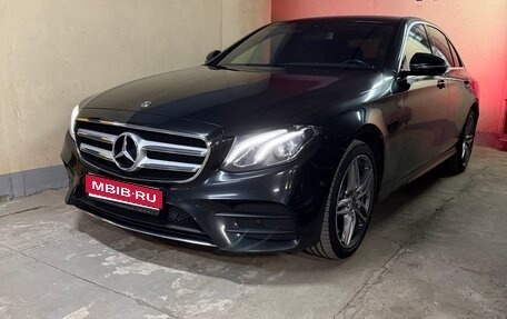 Mercedes-Benz E-Класс, 2019 год, 3 950 000 рублей, 1 фотография